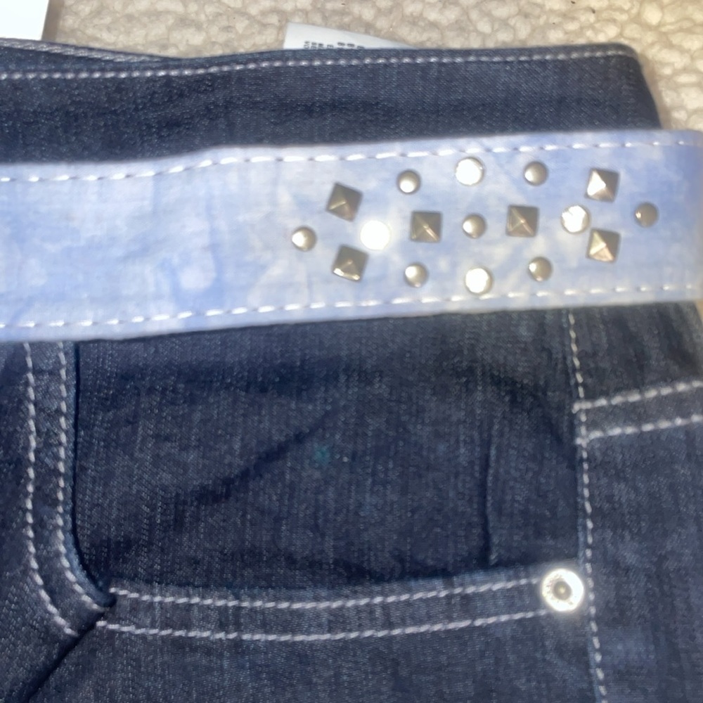 Bandolino Dark Blue Stretch Jeans with Light Blue Studded Belt - Picture 3 of 7